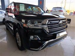 تۆیۆتا لاند کروزەر